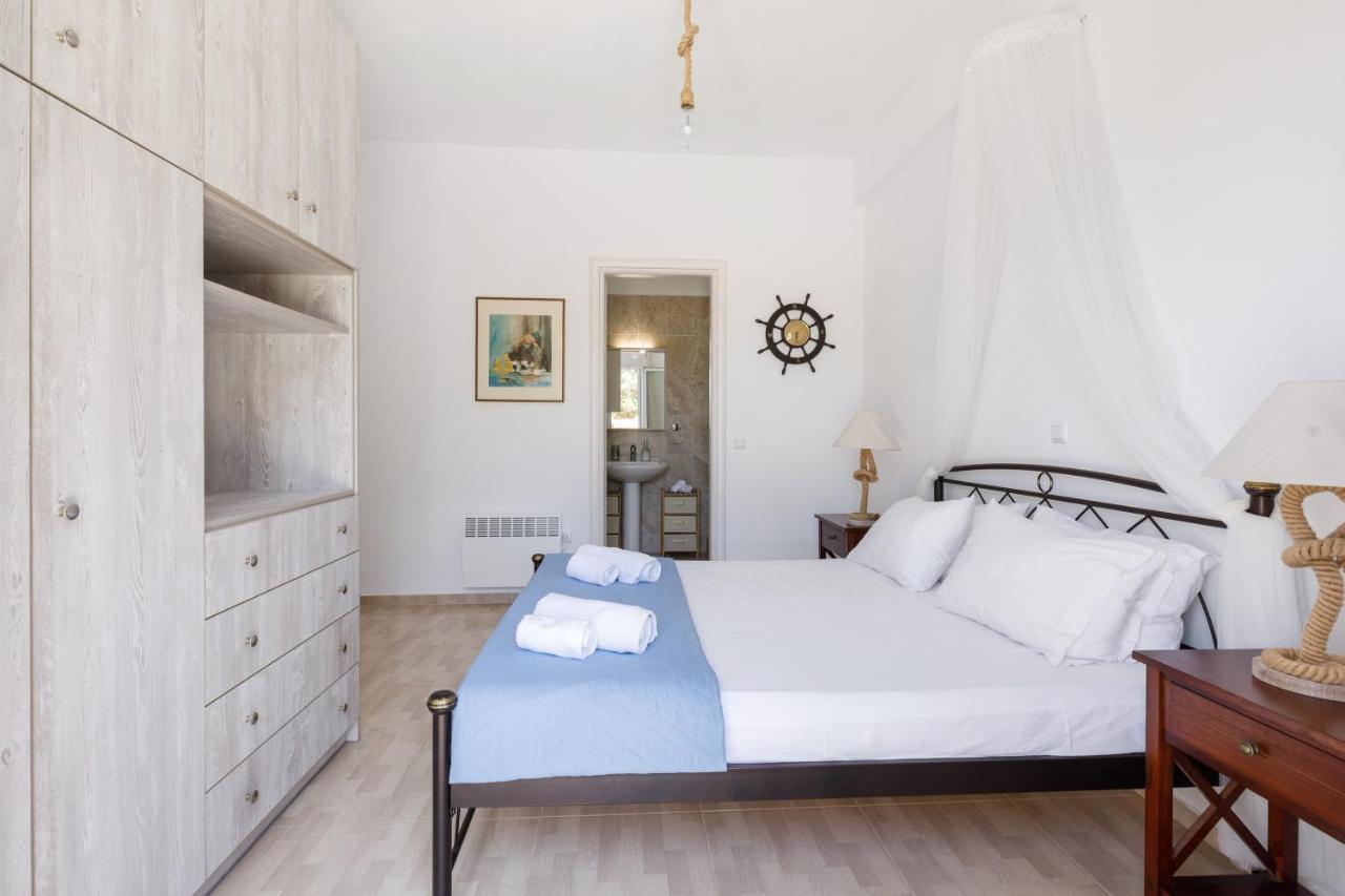 Cycladic Villa With Sea View! Ioulis Kültér fotó